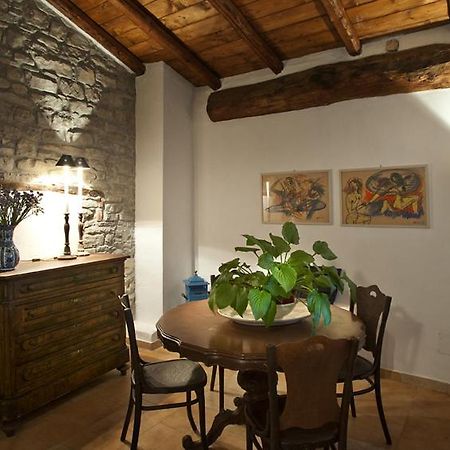 La Corte Di Nando Varzi Extérieur photo
