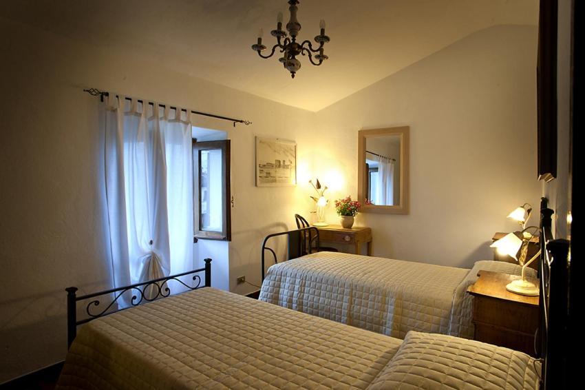 La Corte Di Nando Varzi Extérieur photo